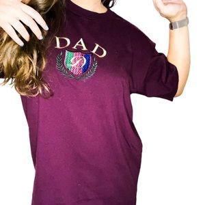 Embroidered DAD maroon t-shirt